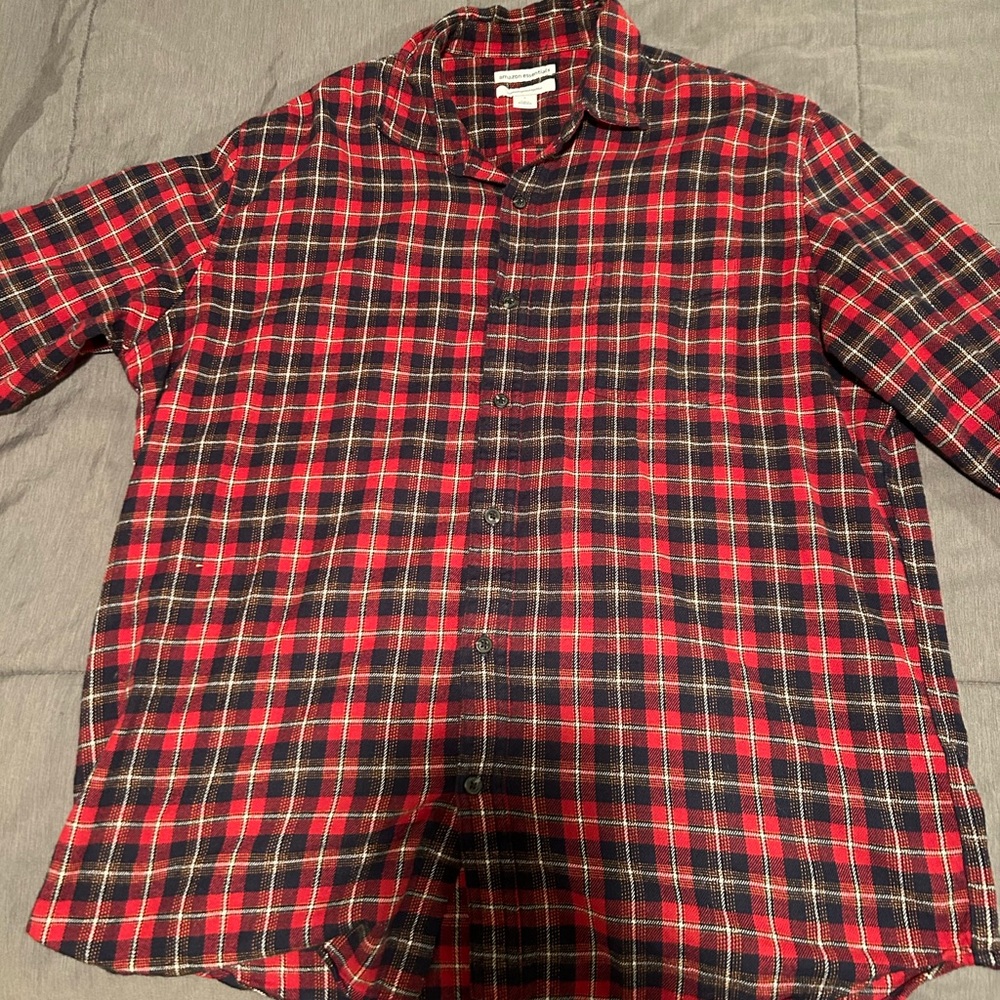Men’s size large Amazon flannel